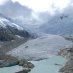 [ペルー] ワスカラン国立公園 ラグーナ・パロン 氷河の上まで歩けるトレッキング