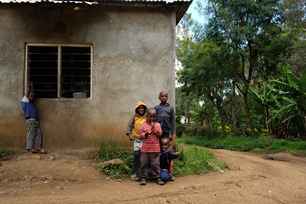 [タンザニア] アルーシャ近郊のウサ・リバー村 メルー山の麓から旅を再開